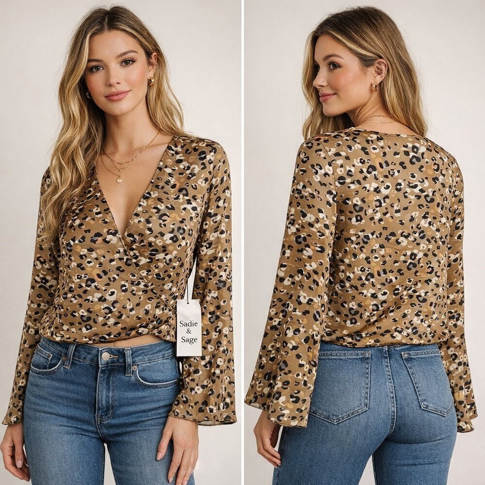 NWT Sadie and Sage long flare sleeve v-neck wrap top - large